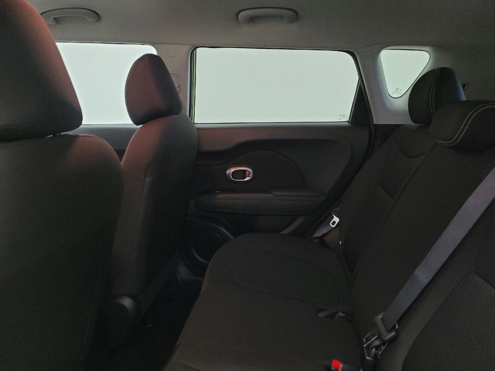 Used 2018 Kia Soul FWD image 18