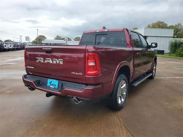 New 2026 RAM 1500 4x4 Crew Cab image 6
