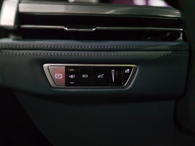 Used 2025 Cadillac Escalade IQ Luxury 2 w/ LPO, Premium Carpet Package image 32