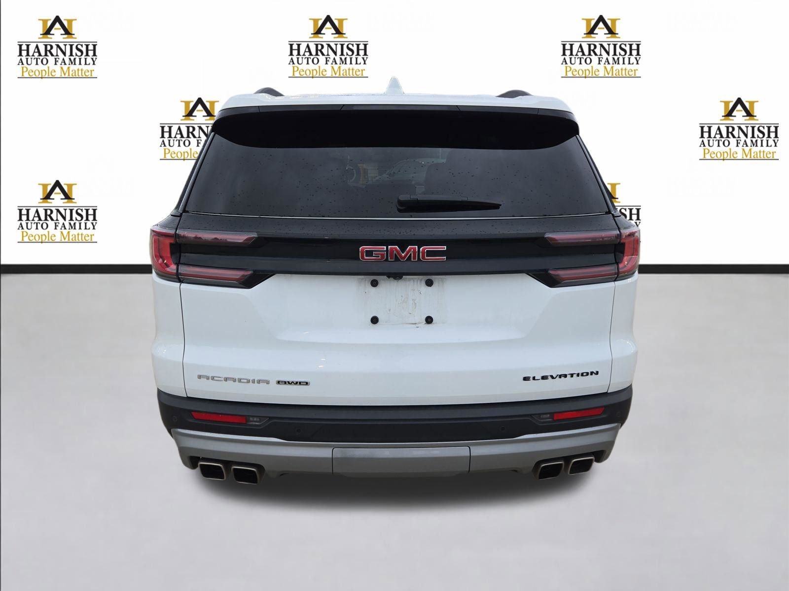 Used 2024 GMC Acadia Elevation image 4
