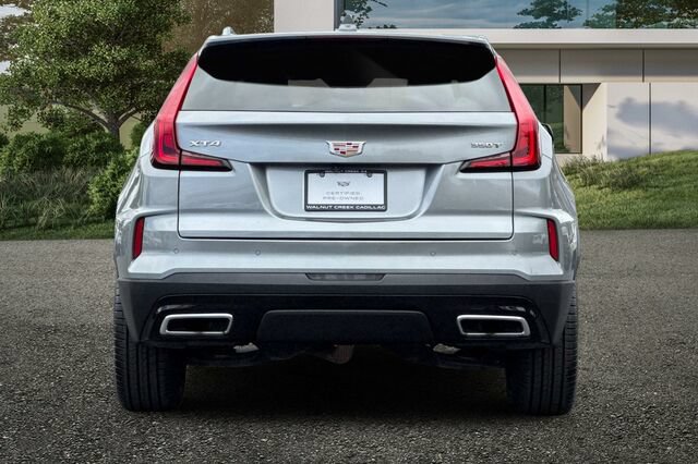 Certified 2025 Cadillac XT4 Premium Luxury FWD image 5