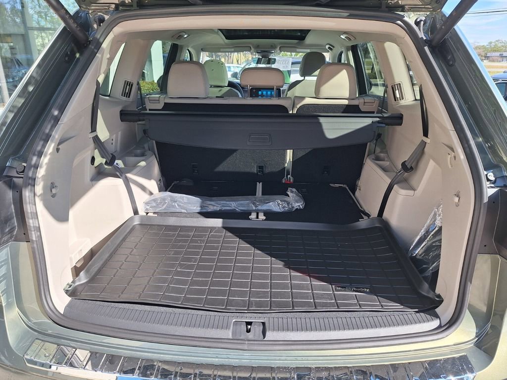 New 2026 Volkswagen Atlas SEL Premium R-Line image 26