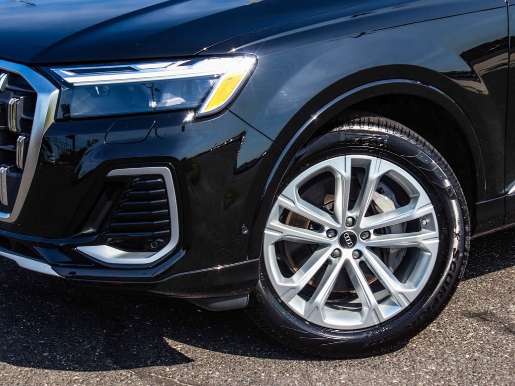 Used 2025 Audi Q7 2.0T Premium w/ Convenience Package AWD/4WD image 51