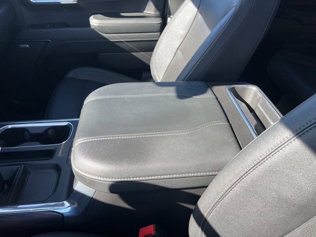 Used 2023 GMC Sierra 1500 SLT w/ SLT Premium Plus Package image 30