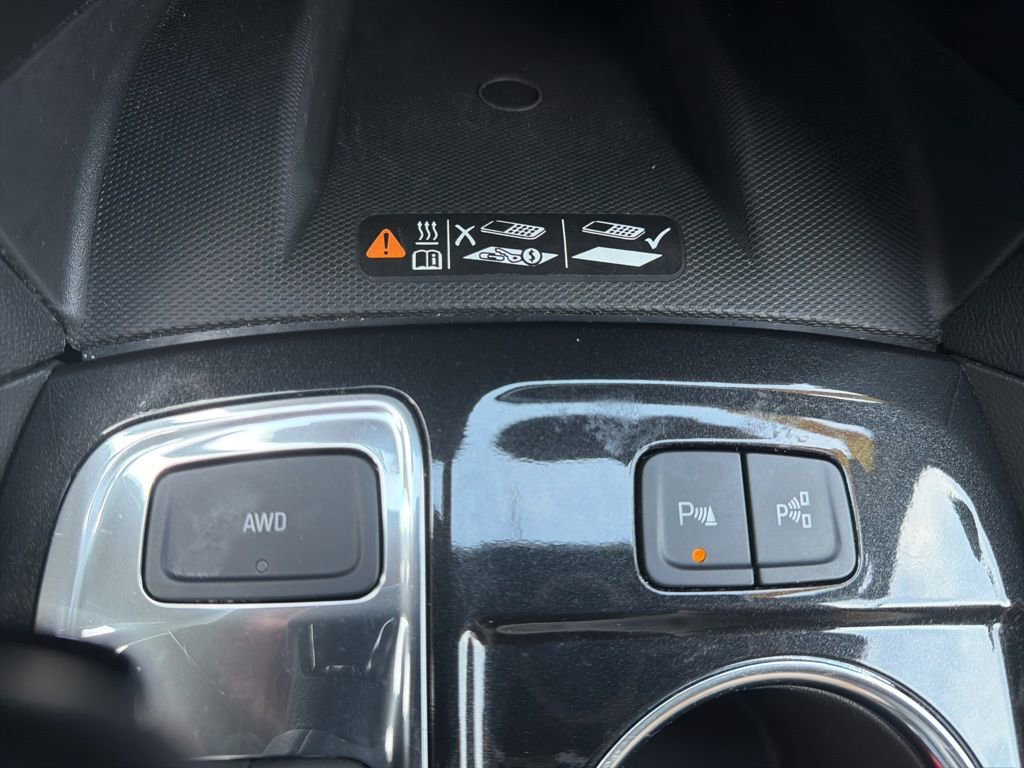 Used 2023 Chevrolet Equinox Premier image 23