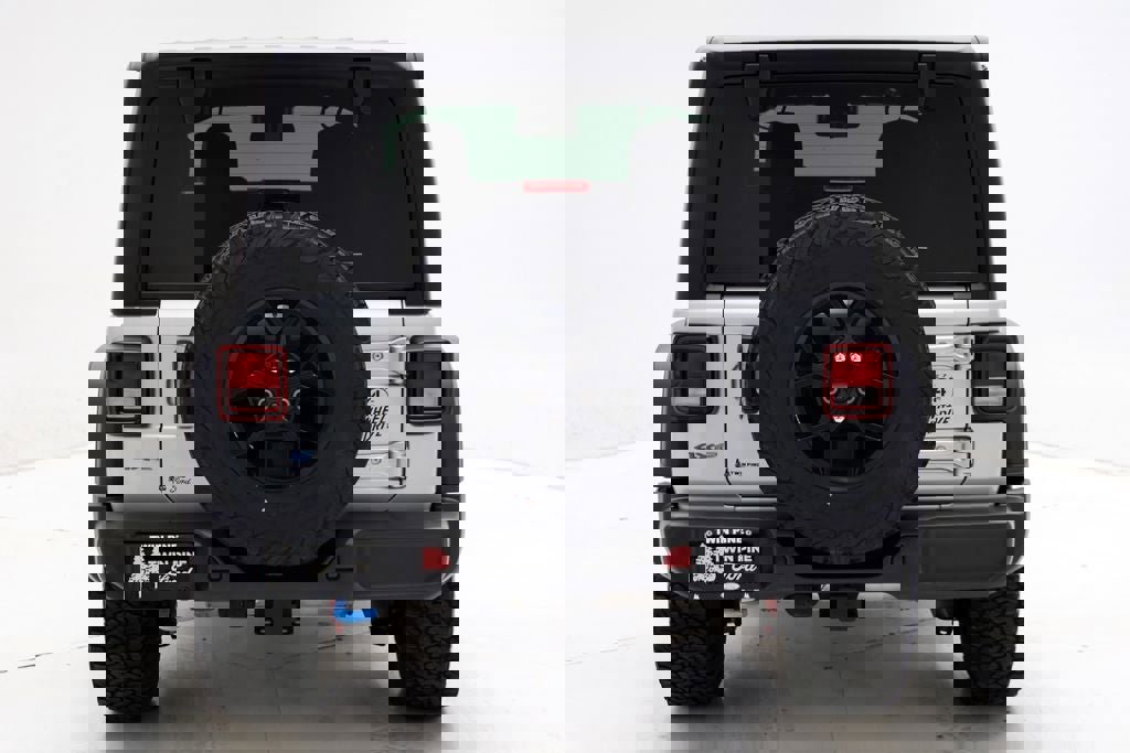 Used 2024 Jeep Wrangler Unlimited image 8