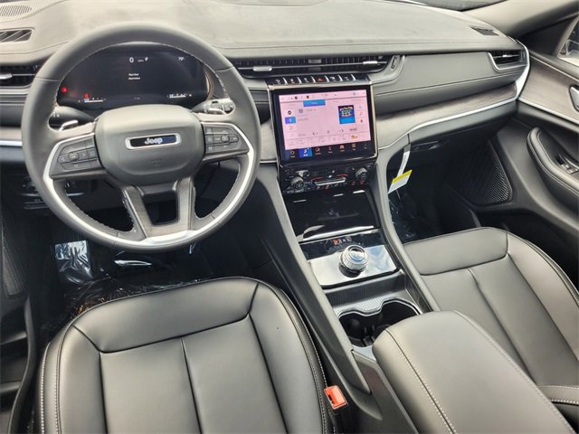 New 2025 Jeep Grand Cherokee Limited image 8