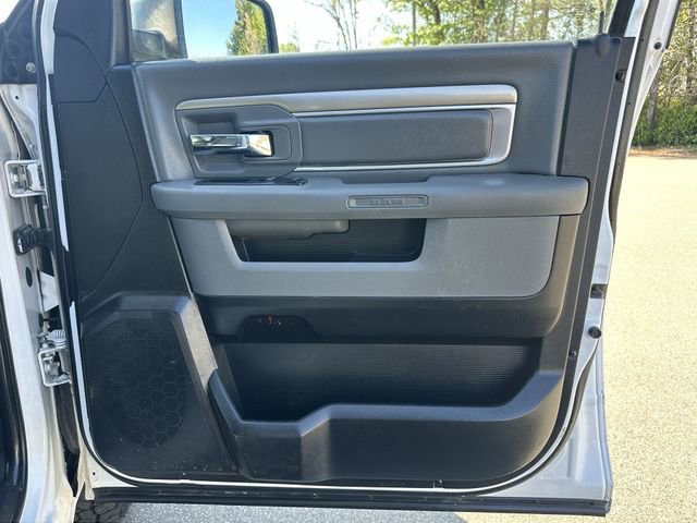 Used 2018 RAM 1500 Classic SLT w/ Protection Group image 28