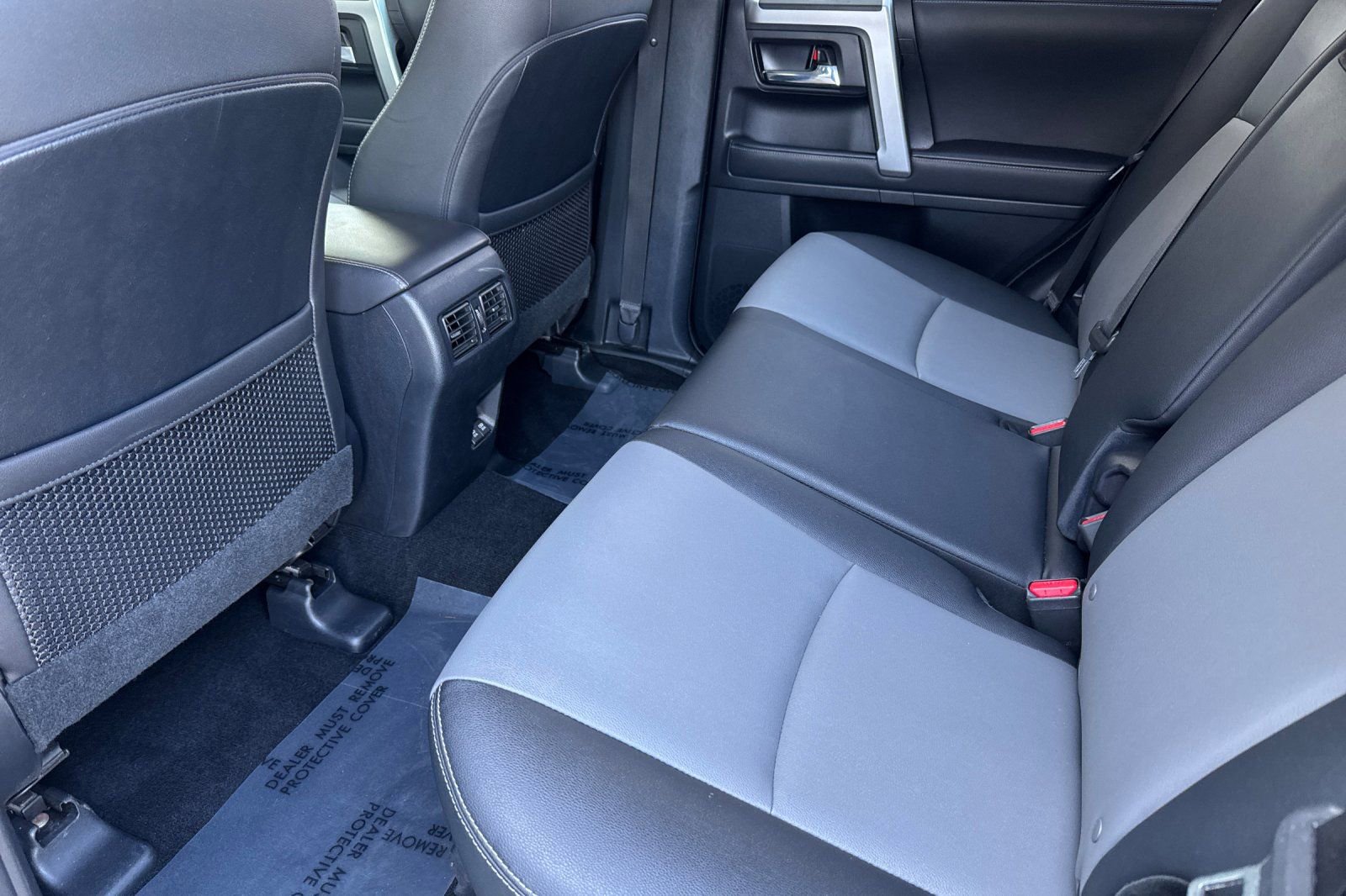 Used 2022 Toyota 4Runner SR5 Premium w/ Moonroof Package image 13