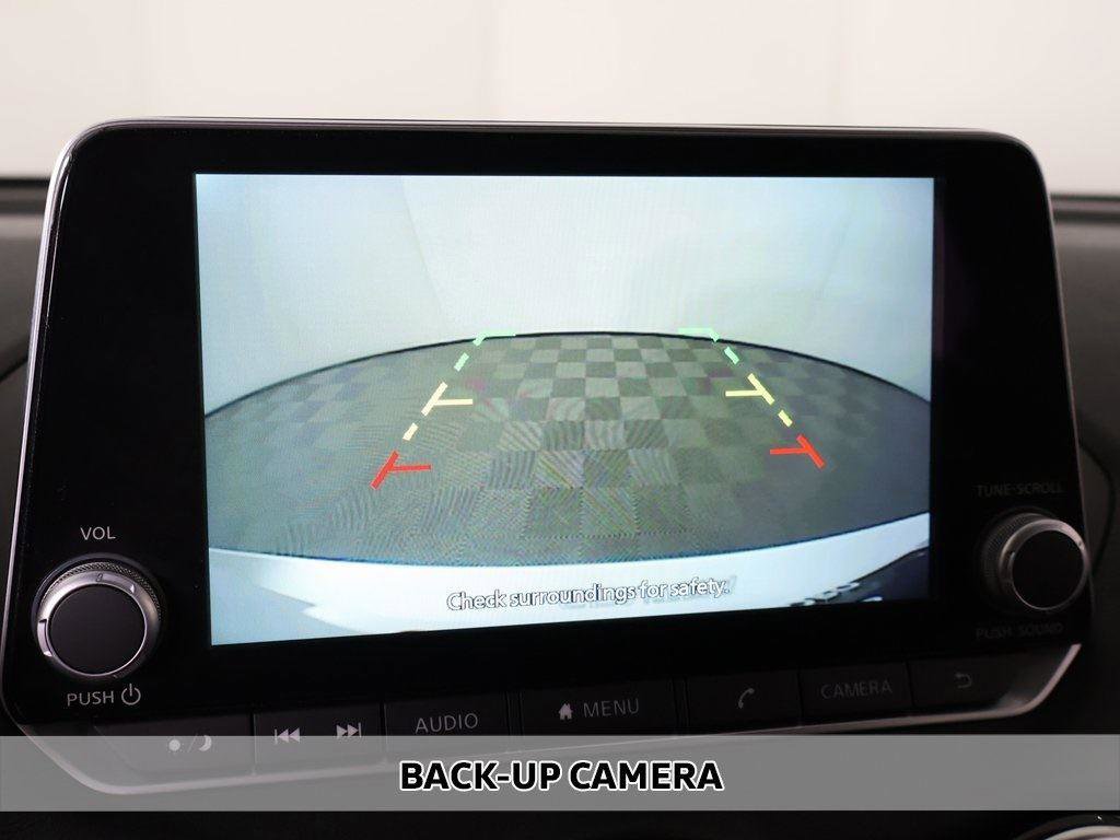 Used 2023 Nissan Sentra SV image 7