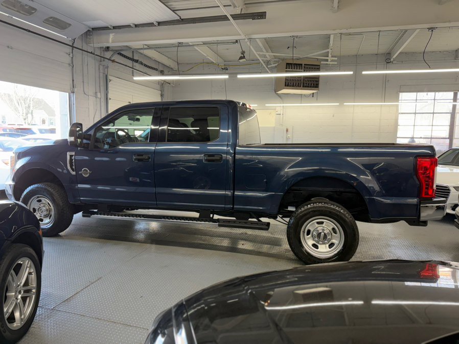 Used 2017 Ford F250 XLT w/ Snow Plow Prep Package image 12