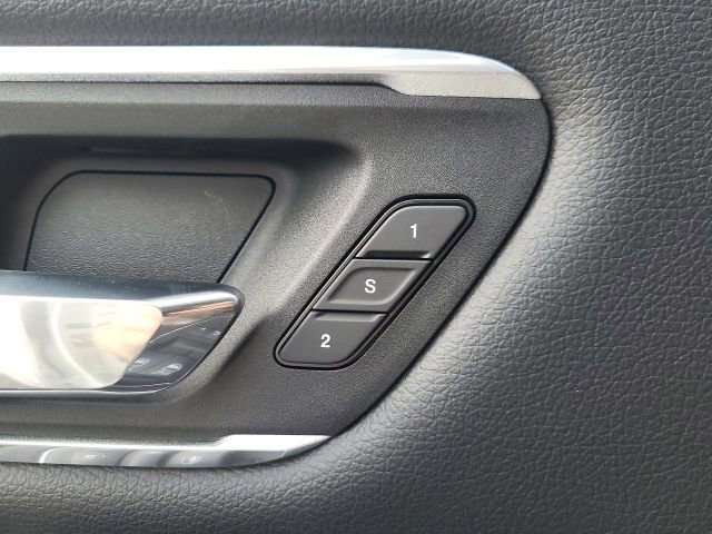Used 2023 RAM 1500 Laramie image 13