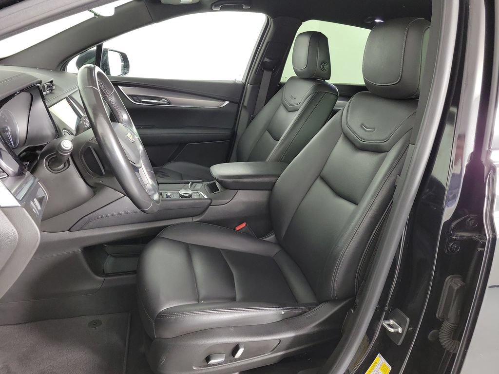 Certified 2023 Cadillac XT5 Luxury FWD image 16