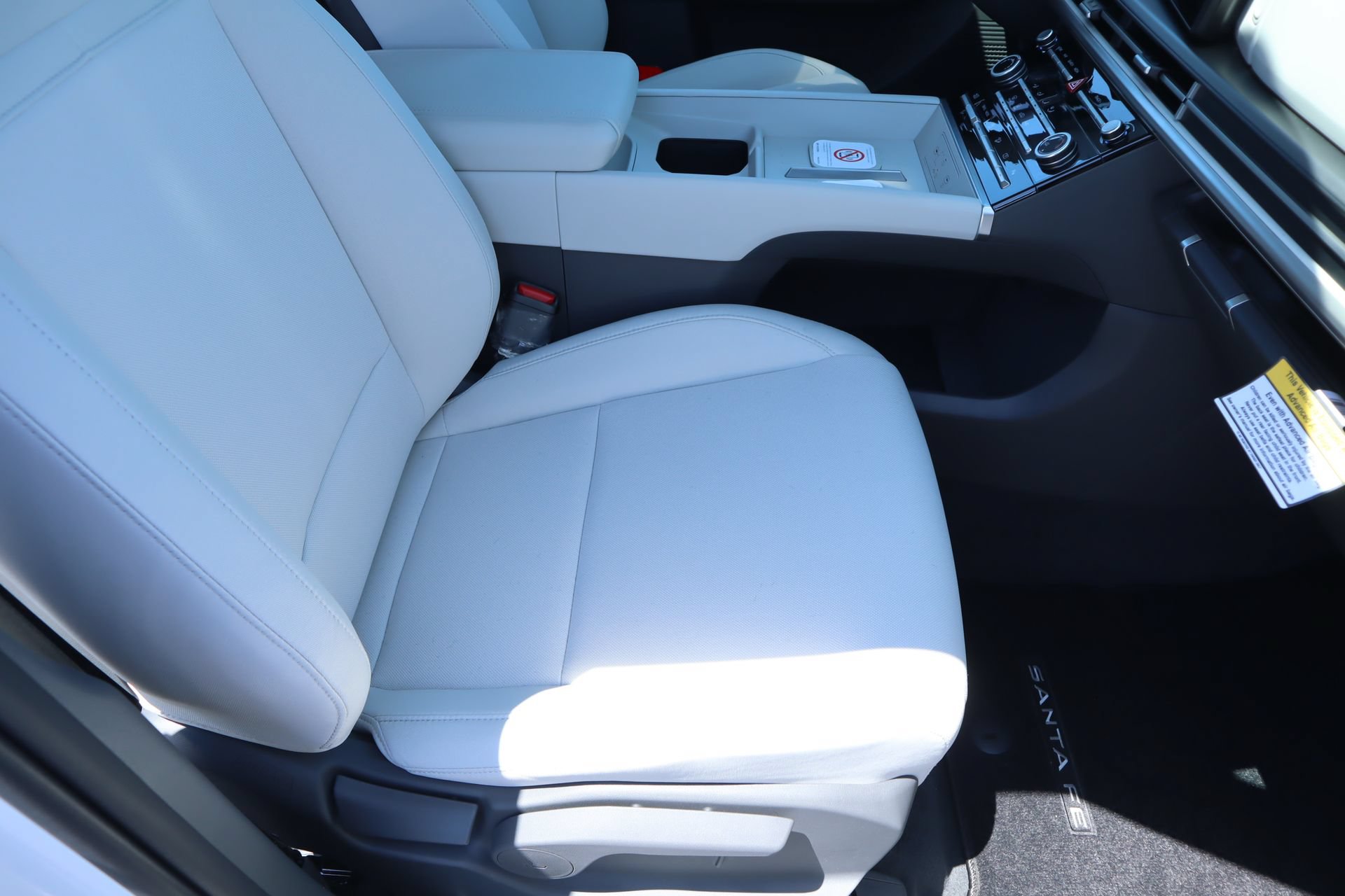 New 2026 Hyundai Santa Fe SE FWD image 12