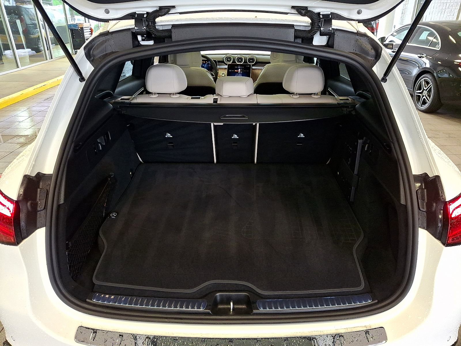 Certified 2025 Mercedes-Benz GLC 350e 4MATIC image 30