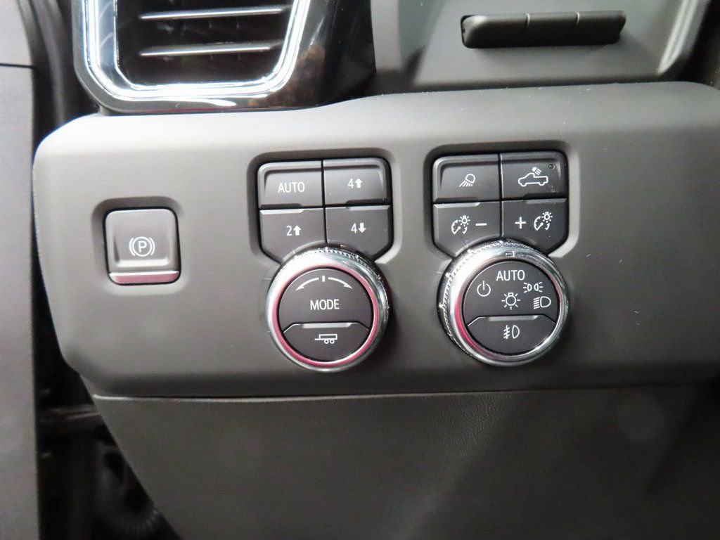 Used 2024 GMC Sierra 2500 Denali w/ Technology Package image 45
