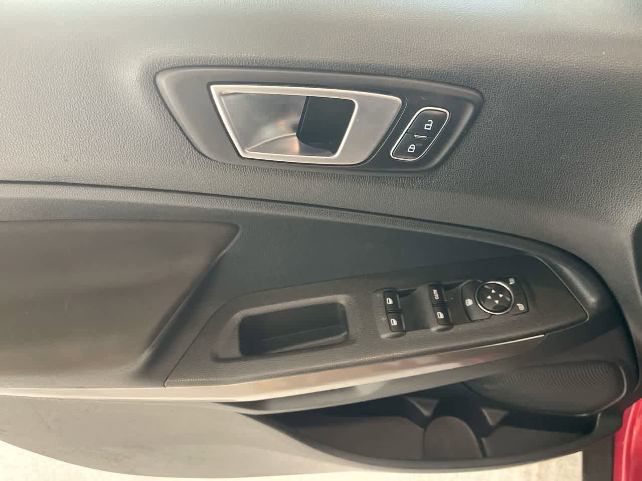 Used 2018 Ford EcoSport SE AWD/4WD image 13
