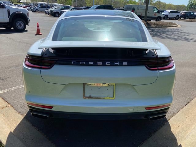 Used 2019 Porsche Panamera image 32