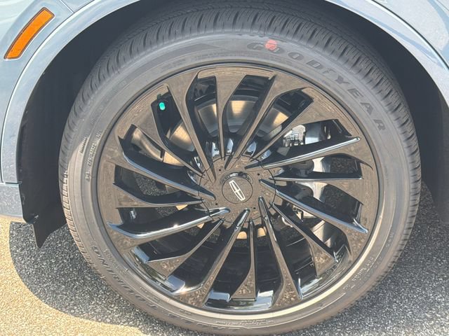 New 2026 Lincoln Aviator Reserve AWD/4WD image 11