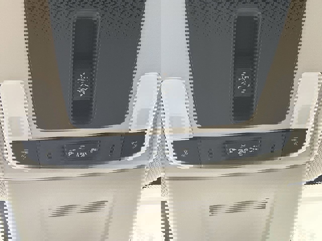 Used 2023 Honda CR-V EX-L image 29