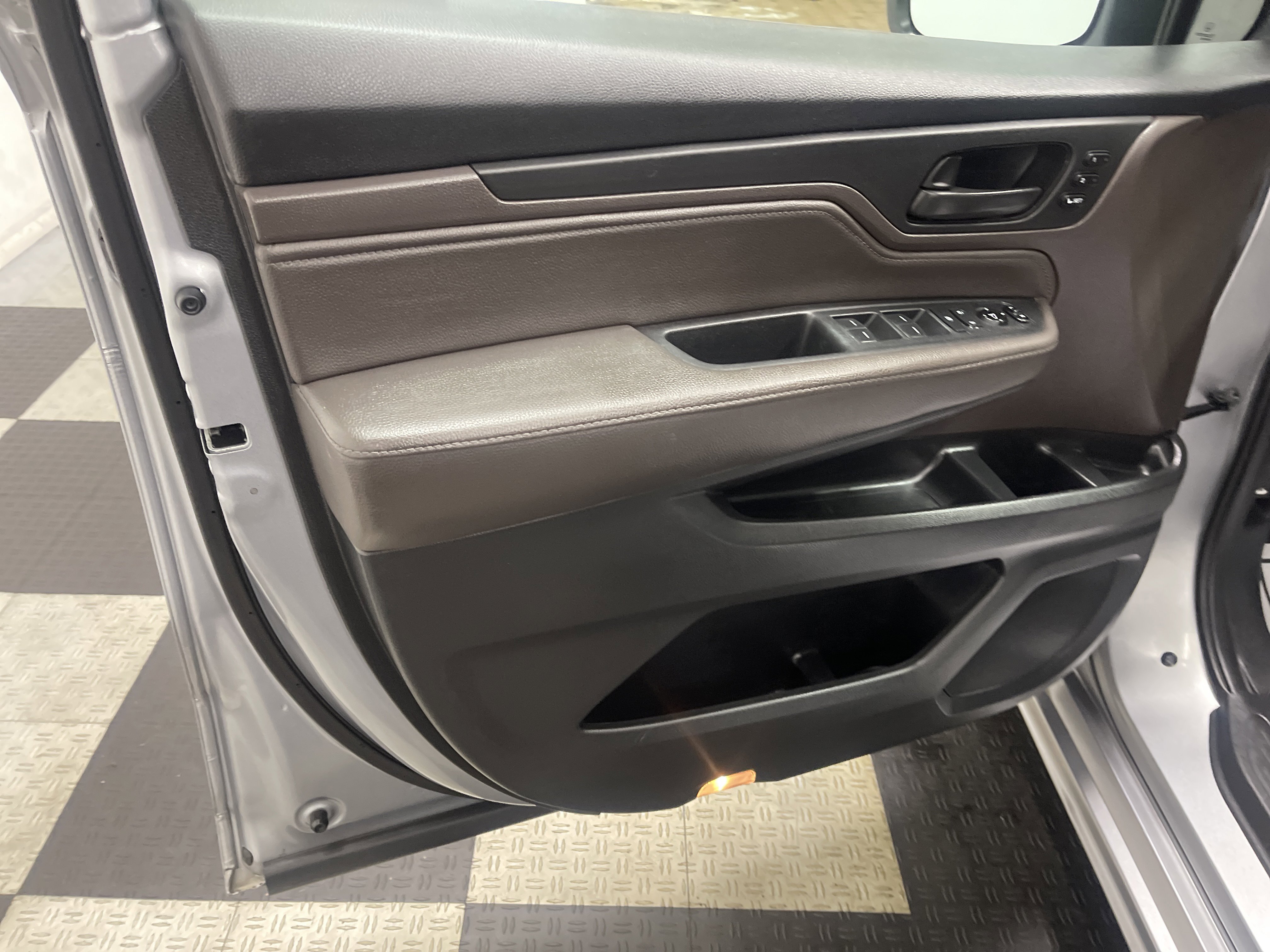Used 2020 Honda Odyssey Touring image 10