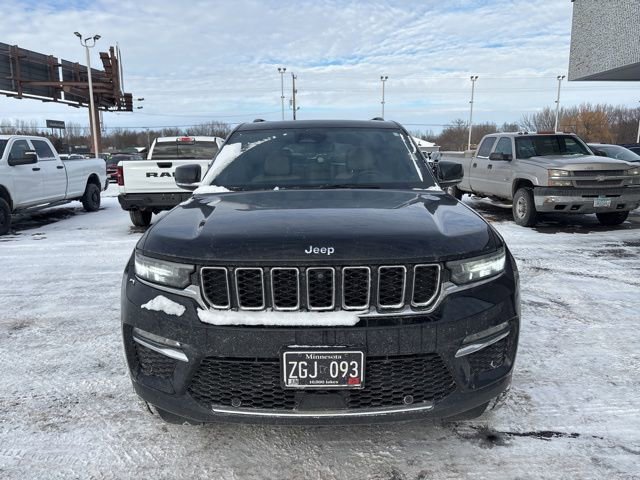 Used 2024 Jeep Grand Cherokee Limited 4xe w/ Luxury Tech Group II image 3