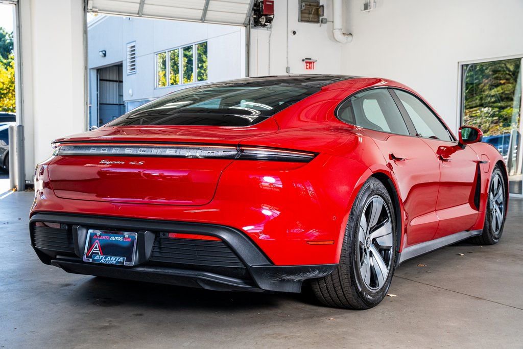 Used 2022 Porsche Taycan 4S image 6