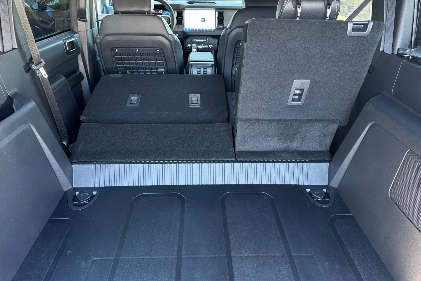 New 2026 Ford Bronco Big Bend w/ Black Diamond Package image 14