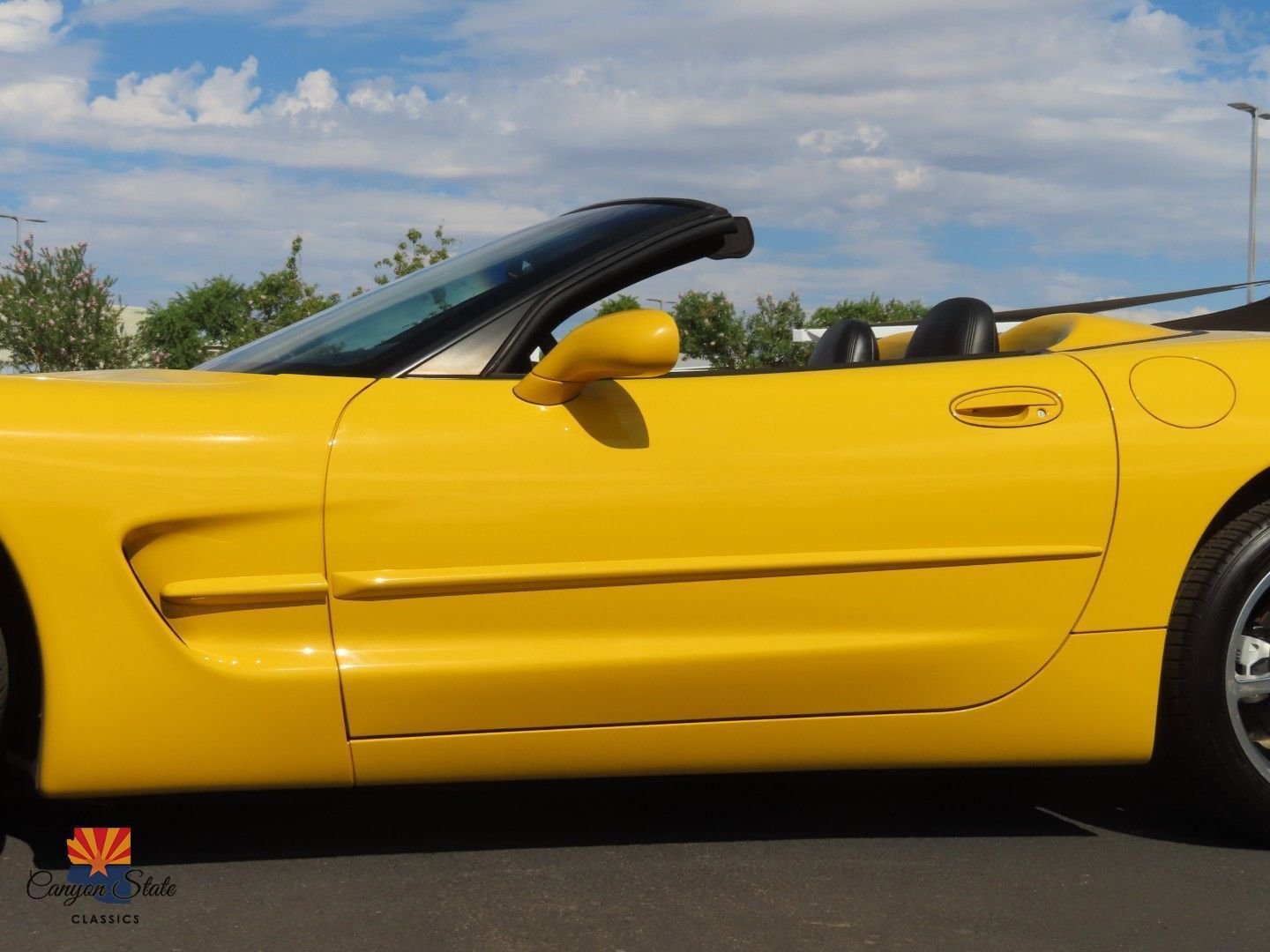 Used 2002 Chevrolet Corvette Convertible w/ Preferred Equipment Group2 image 19