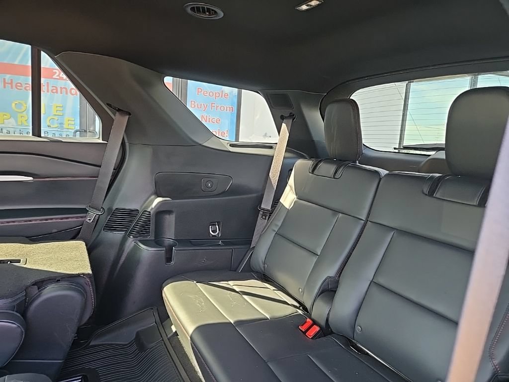 Used 2025 Ford Explorer ST-Line AWD/4WD image 93