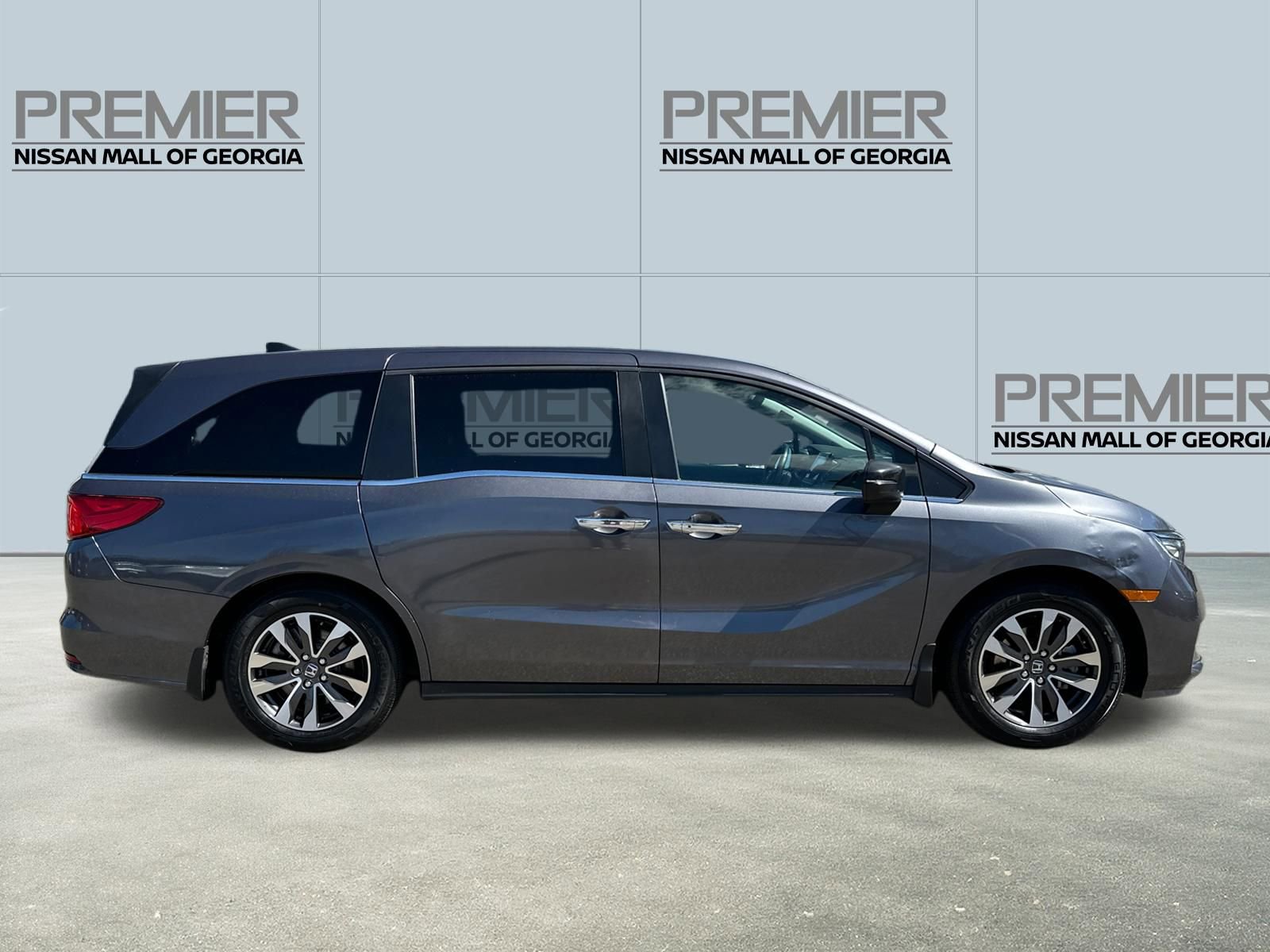 Used 2023 Honda Odyssey EX-L image 4