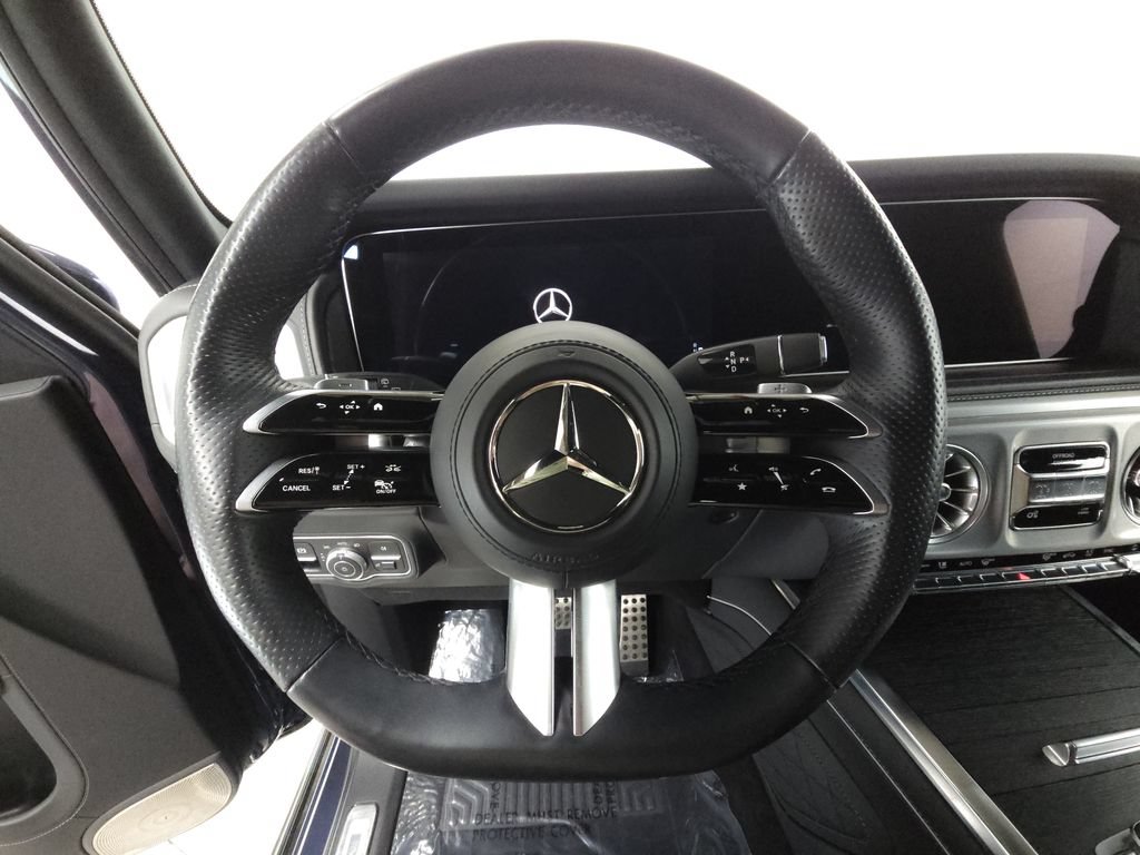 Used 2025 Mercedes-Benz G 550 image 12