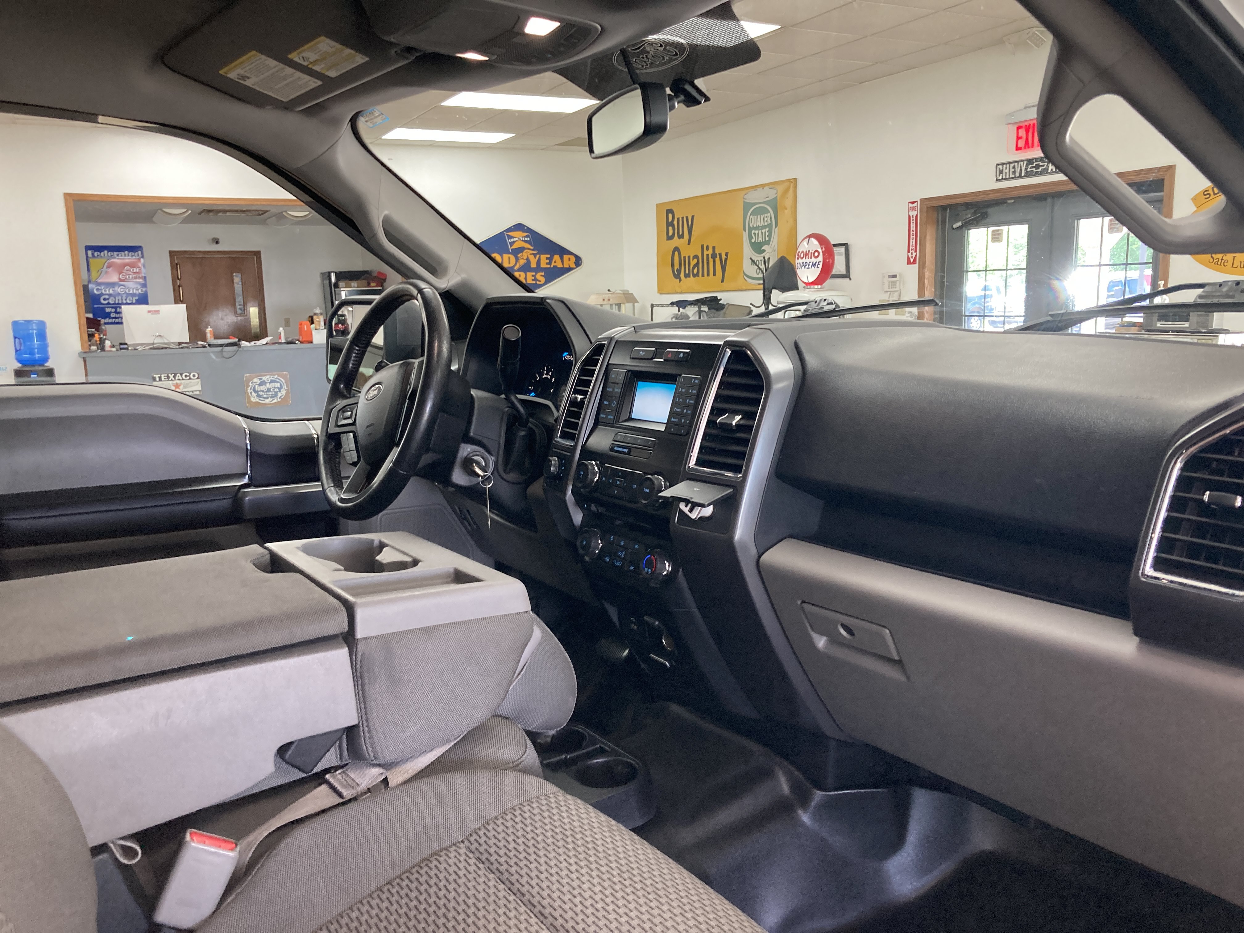 Used 2016 Ford F150 XLT w/ Equipment Group 301A Mid AWD/4WD image 21