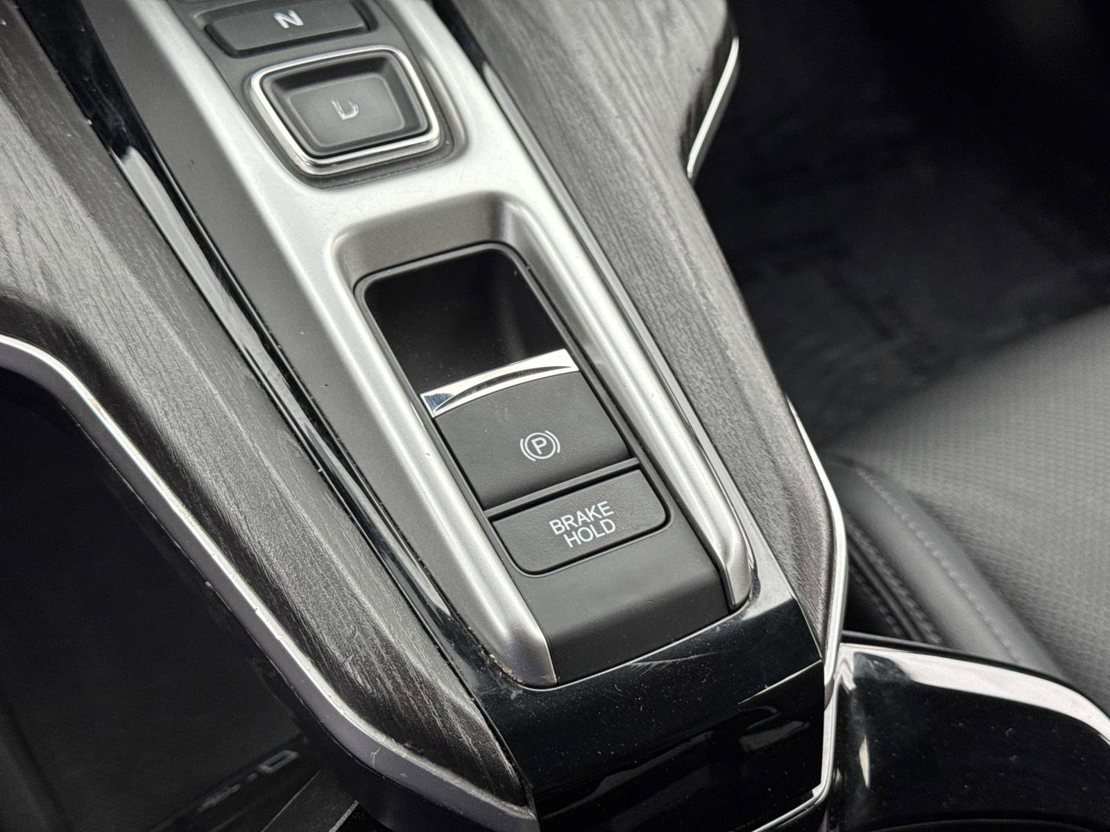 Used 2018 Honda Clarity Touring image 22