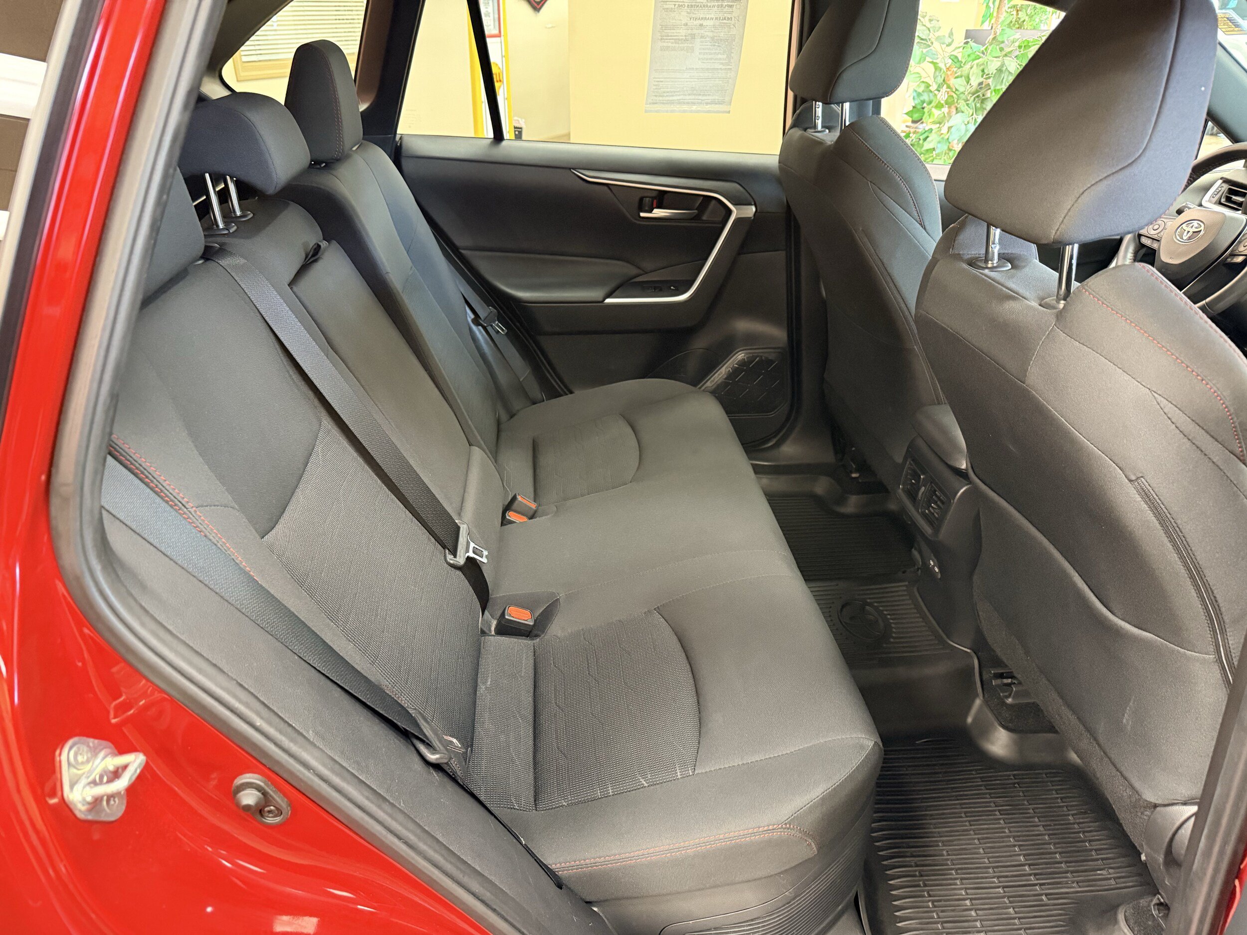 Used 2024 Toyota RAV4 SE w/ Weather & Moonroof Package AWD/4WD image 19