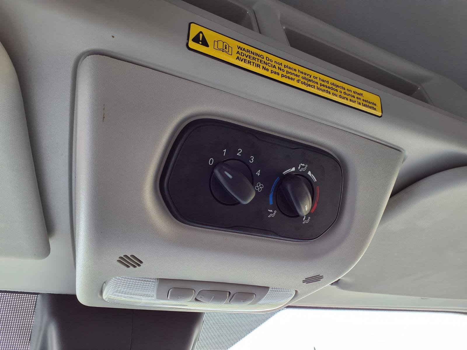 Used 2019 Ford Transit 150 XLT RWD image 30