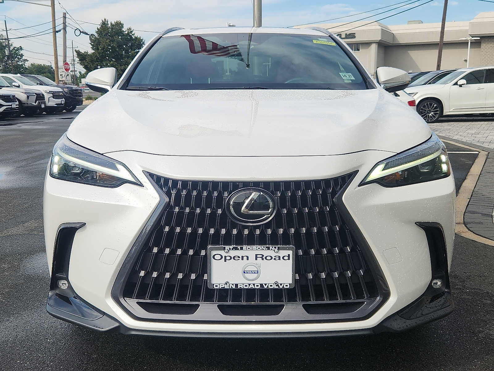 Used 2022 Lexus NX 350h AWD w/ Towing Package (2000 Lbs) image 2