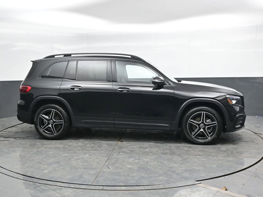 New 2026 Mercedes-Benz GLB 250 4MATIC image 3