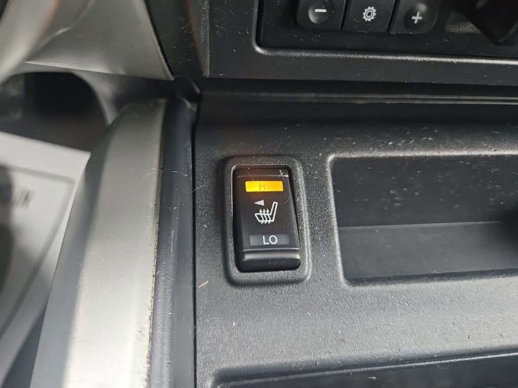 Used 2021 Nissan Titan SV w/ SV Convenience Package AWD/4WD image 21