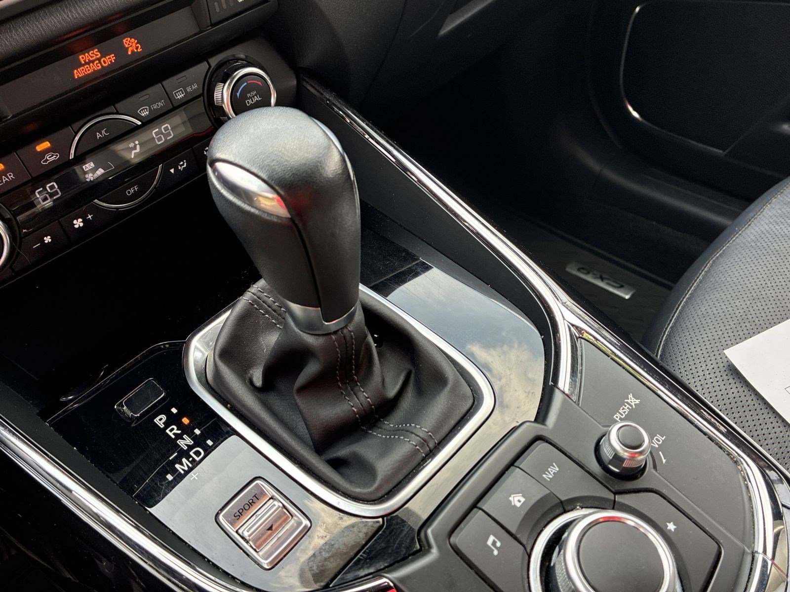 Used 2018 MAZDA CX-9 Grand Touring image 14