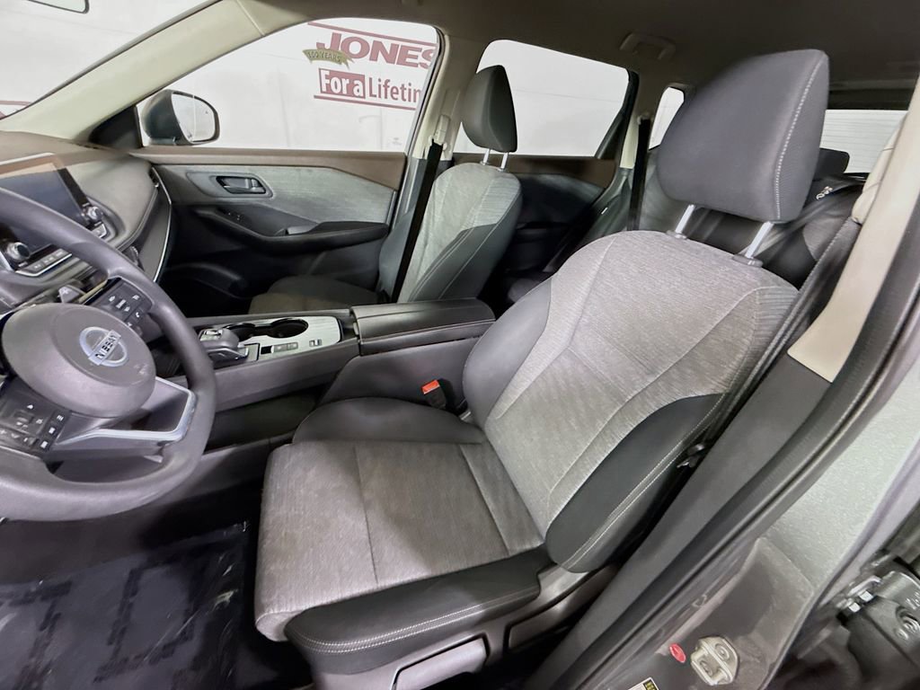 Used 2021 Nissan Rogue S FWD image 23