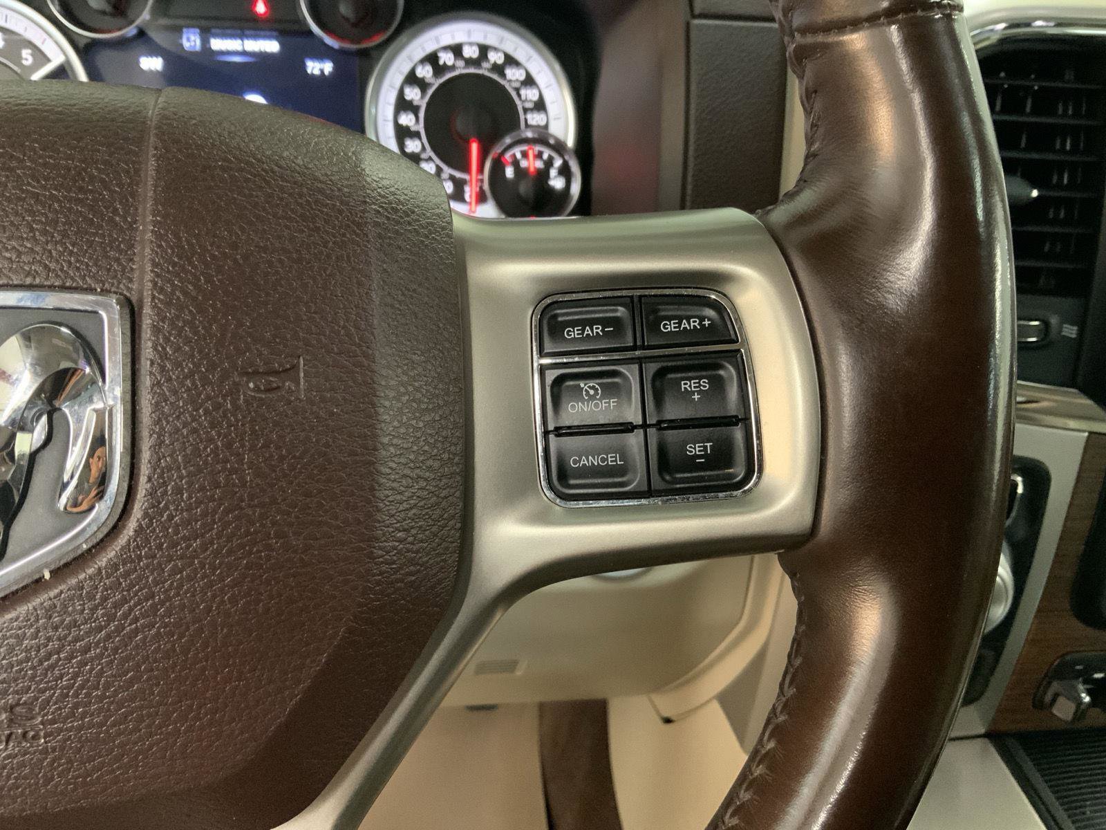 Used 2015 RAM 1500 Laramie w/ Convenience Group AWD/4WD image 21