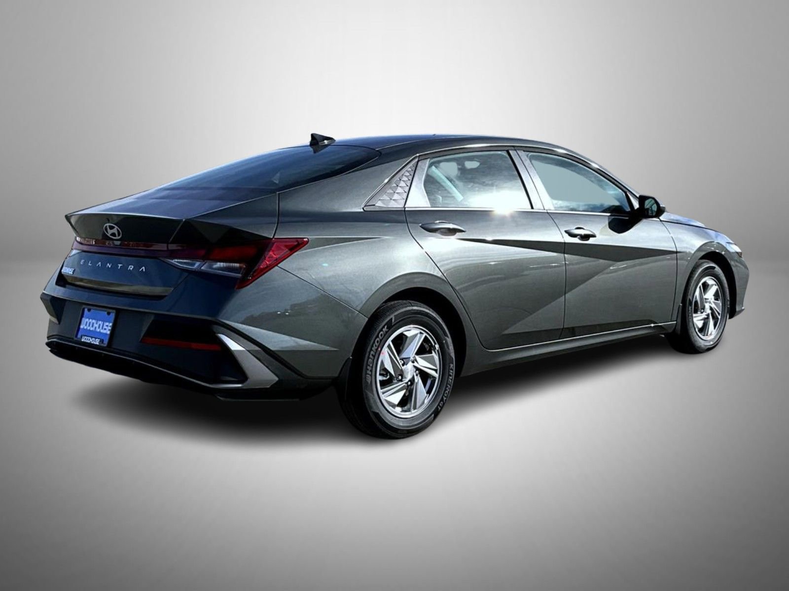 New 2026 Hyundai Elantra SE image 5