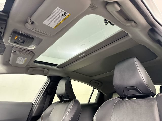 Used 2023 Toyota Prius Limited w/ Limited Premium Package AWD/4WD image 19