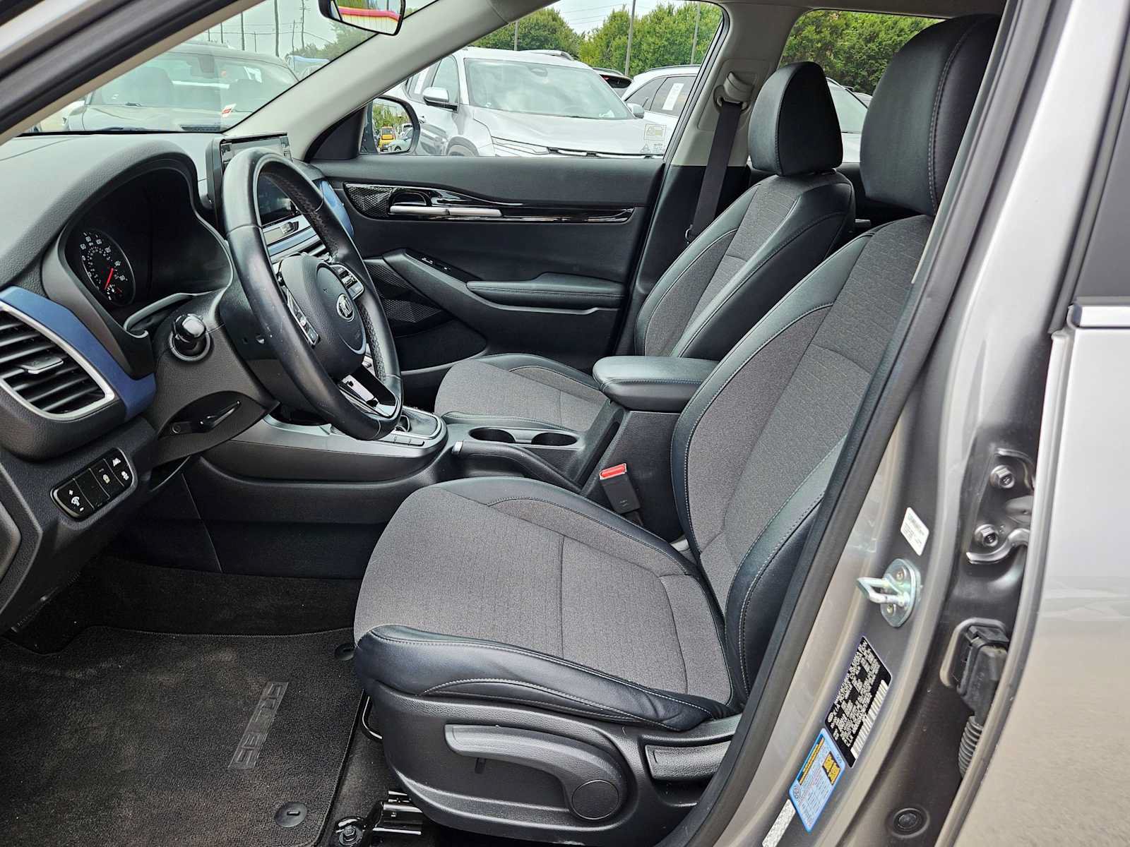 Used 2023 Acura RDX w/ Advance Package AWD/4WD image 16