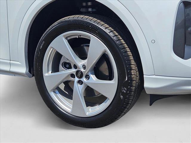 New 2025 Audi Q5 Premium Plus image 10