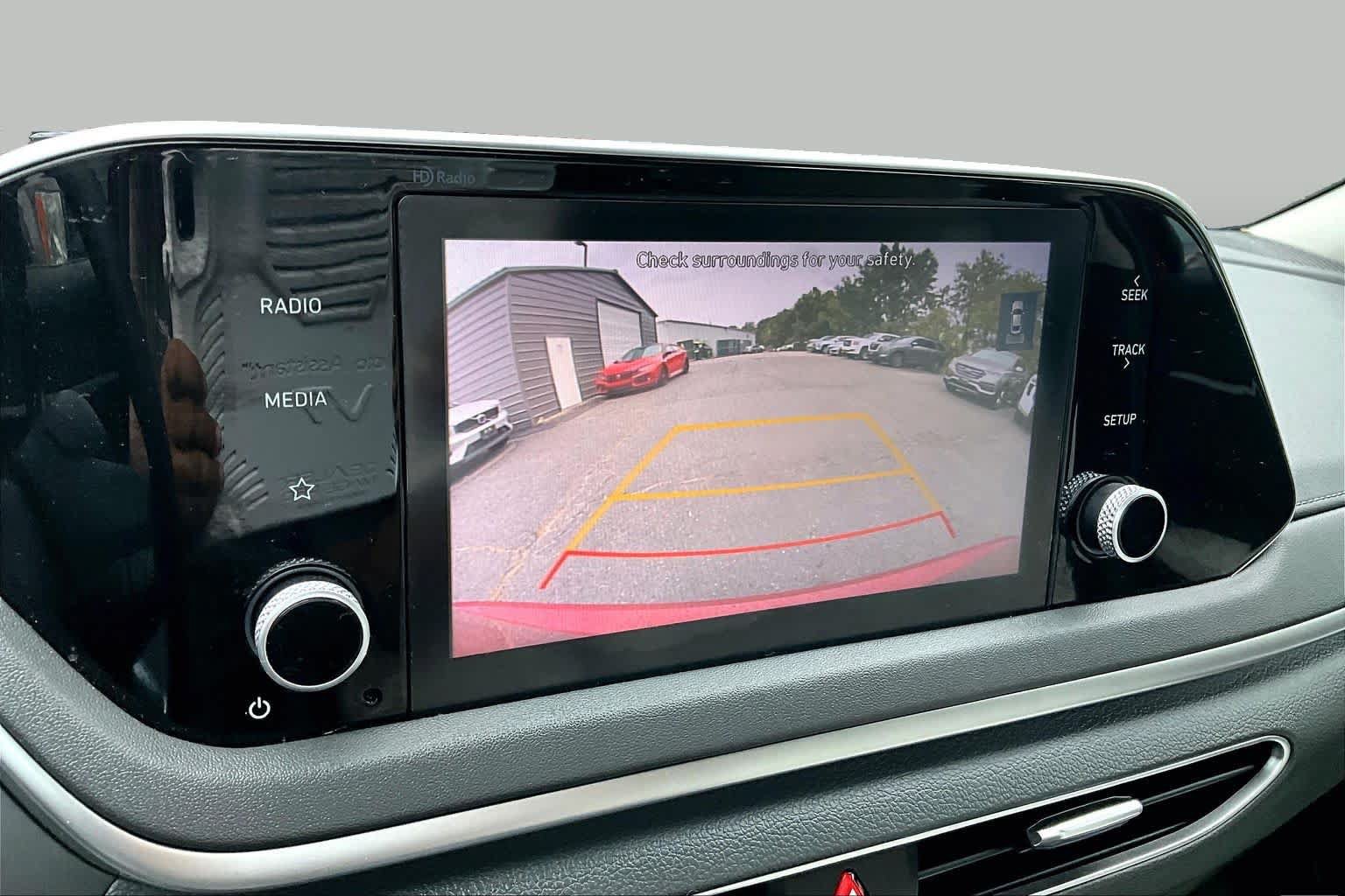 Used 2023 Hyundai Sonata SE w/ Preferred Accessory Package FWD image 27