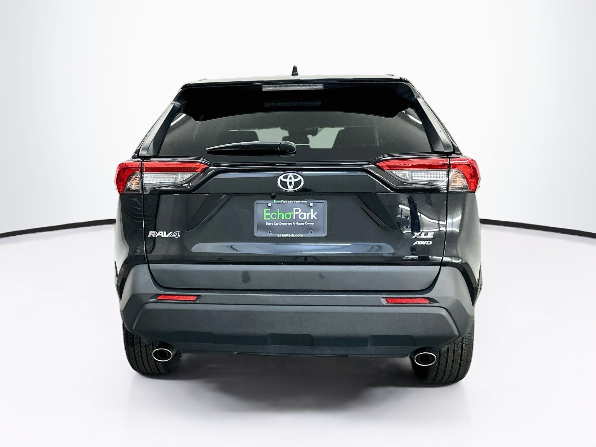 Used 2024 Toyota RAV4 XLE Premium w/ Weather Package AWD/4WD image 7