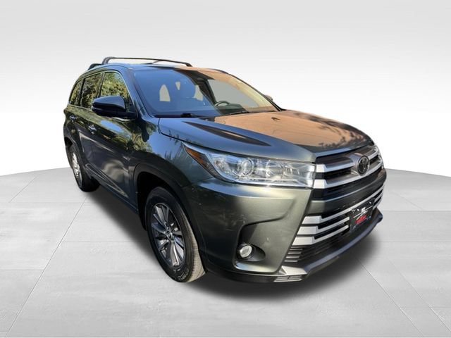 Used 2018 Toyota Highlander XLE AWD/4WD image 7