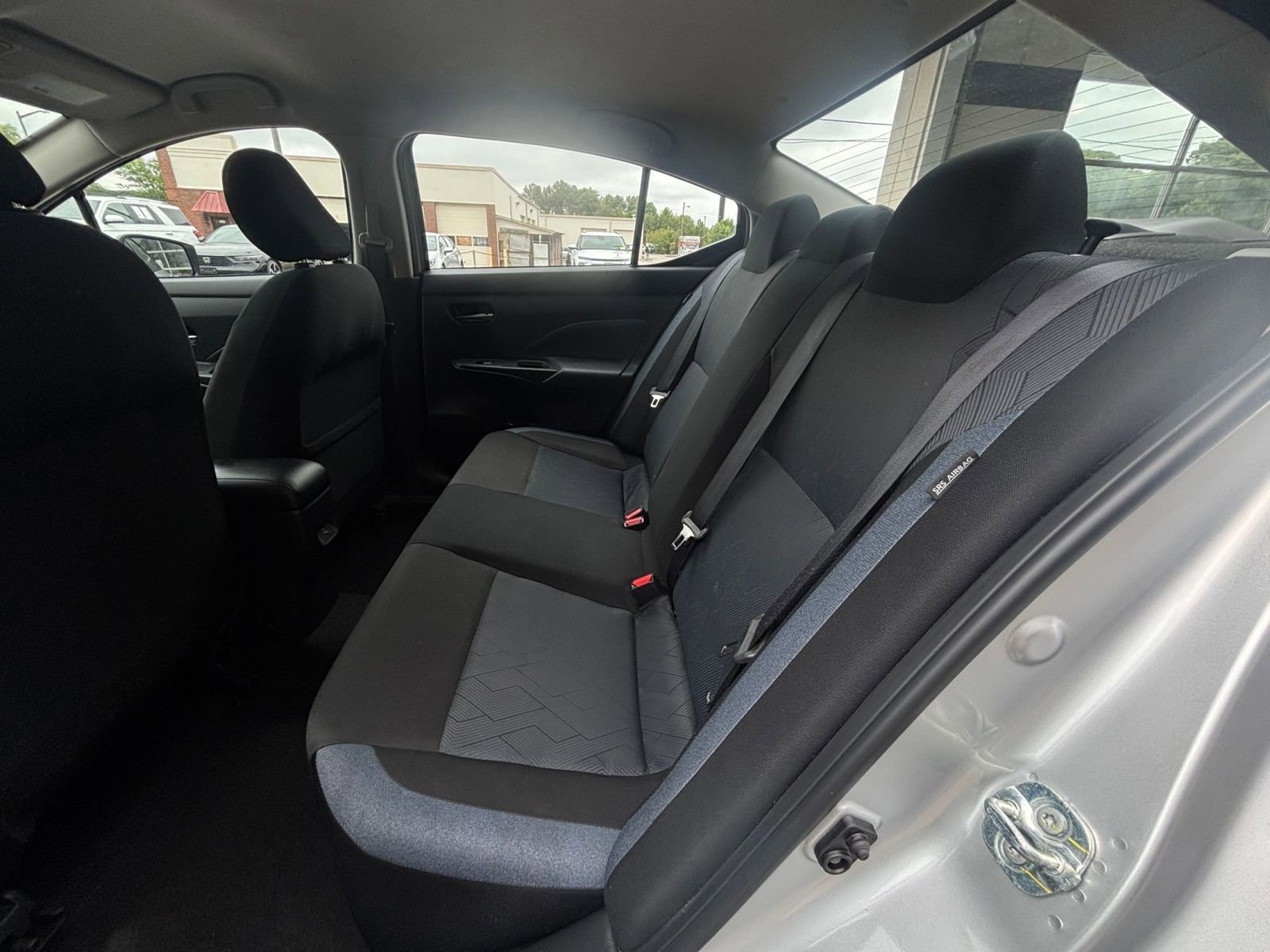 Used 2025 Nissan Versa SV FWD image 30